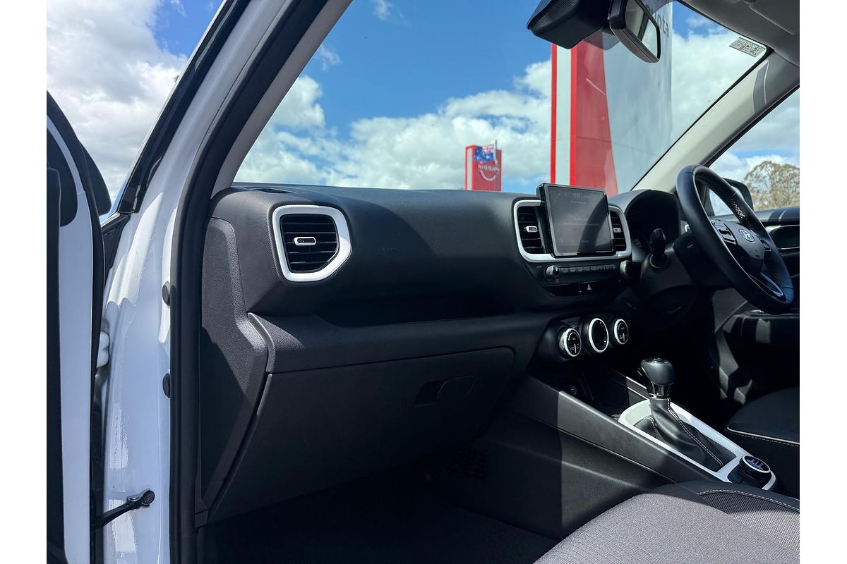 2024 Hyundai Venue Elite QX.V5