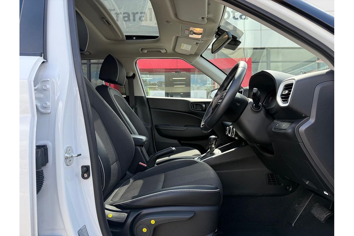 2024 Hyundai Venue Elite QX.V5