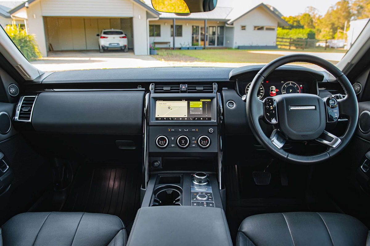 2019 Land Rover Discovery SD4 SE Series 5