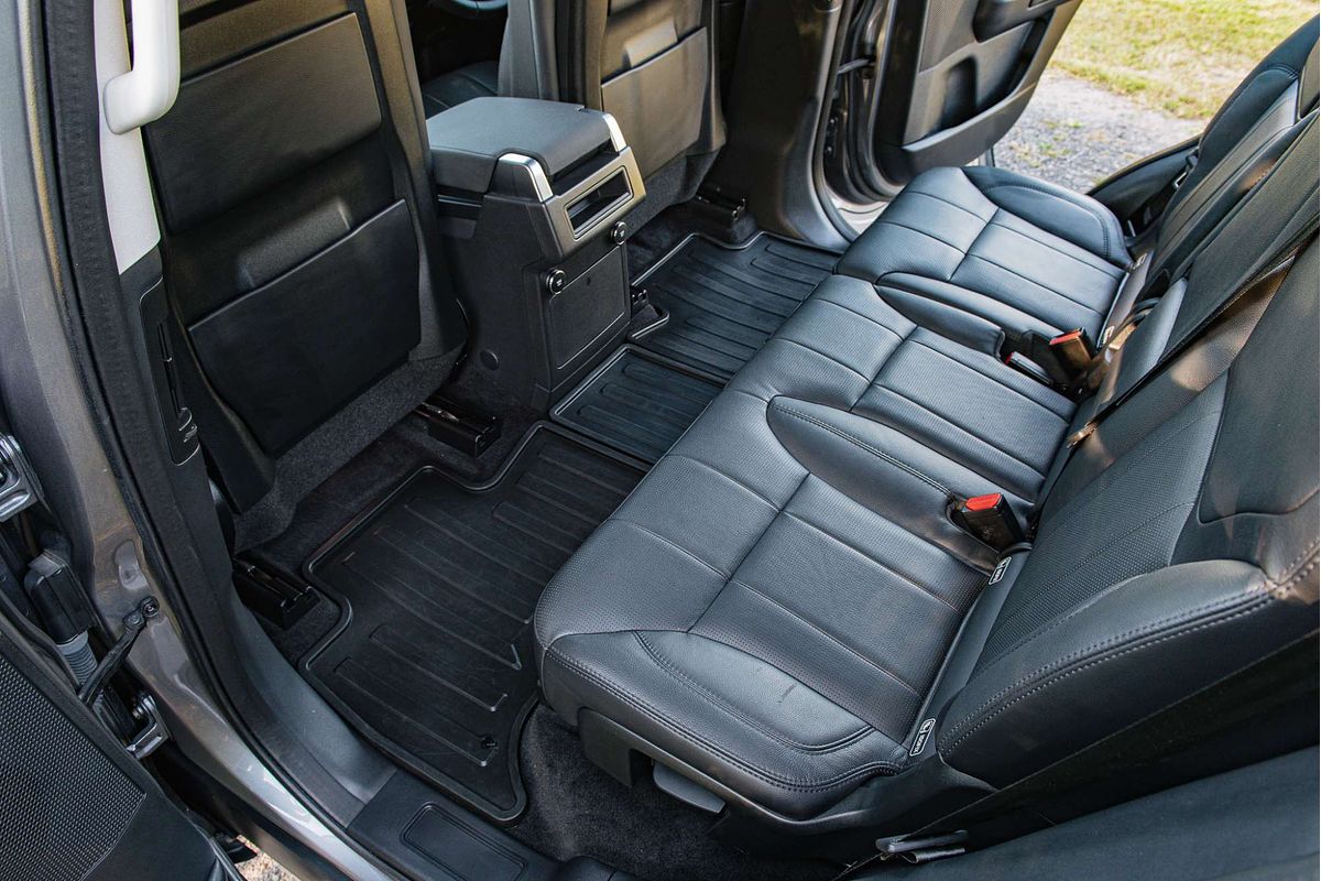 2019 Land Rover Discovery SD4 SE Series 5
