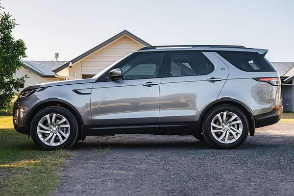 2019 Land Rover Discovery SD4 SE Series 5