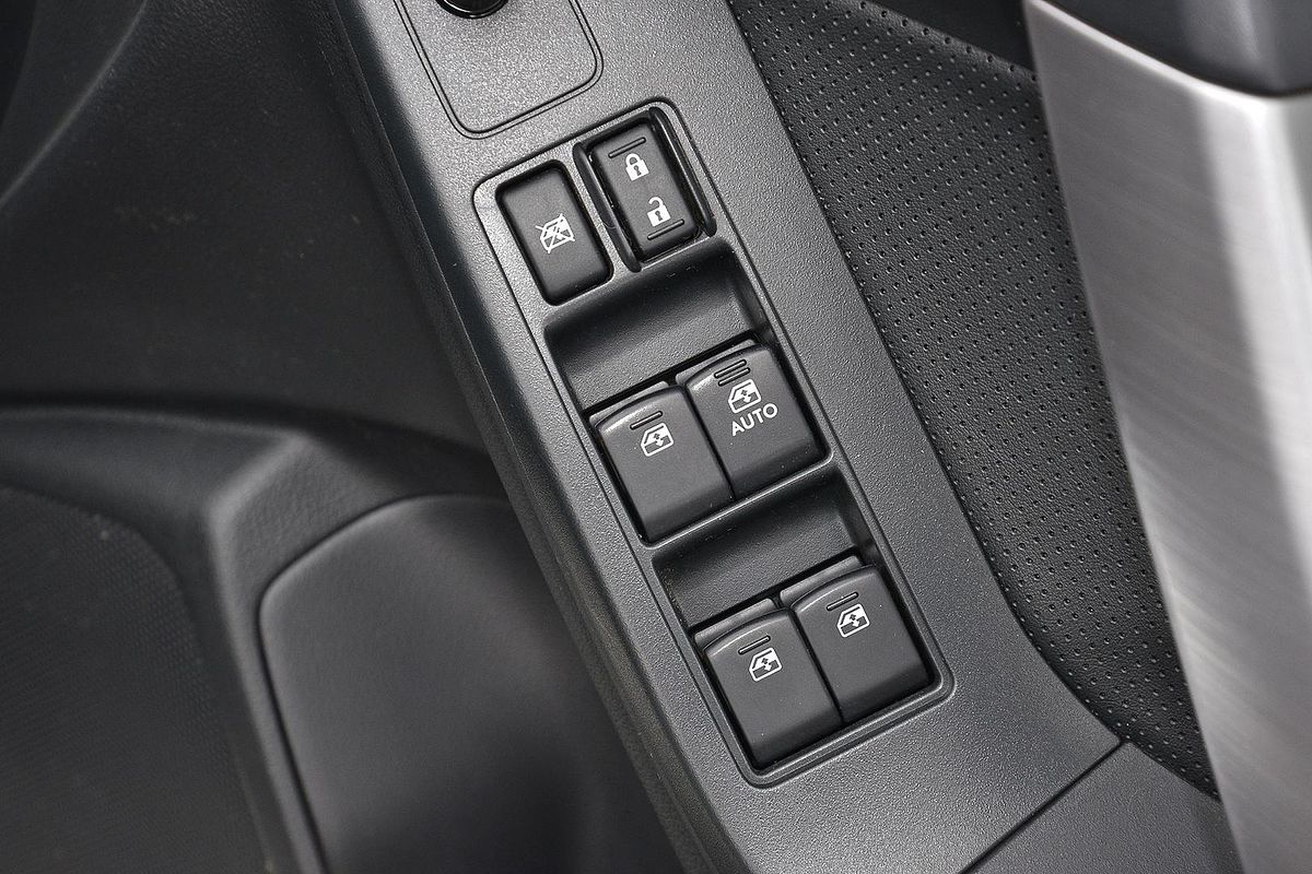 2015 Subaru Forester 2.5i-S S4