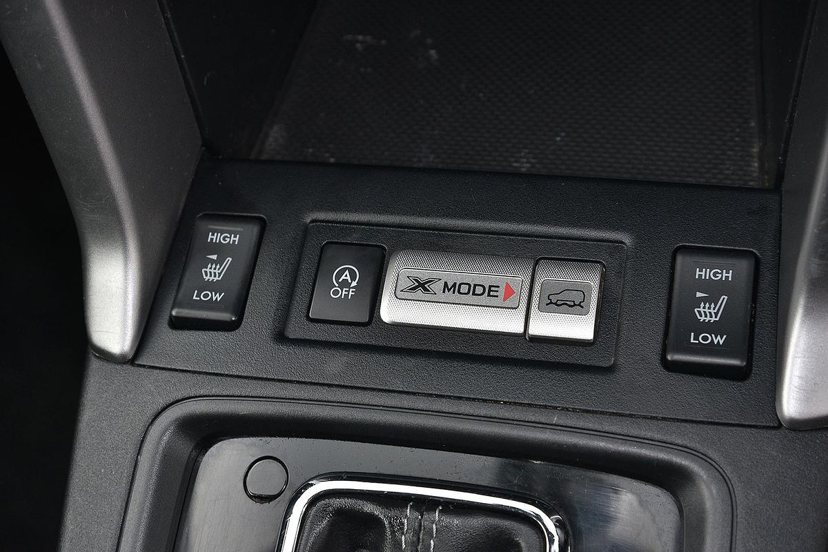 2015 Subaru Forester 2.5i-S S4