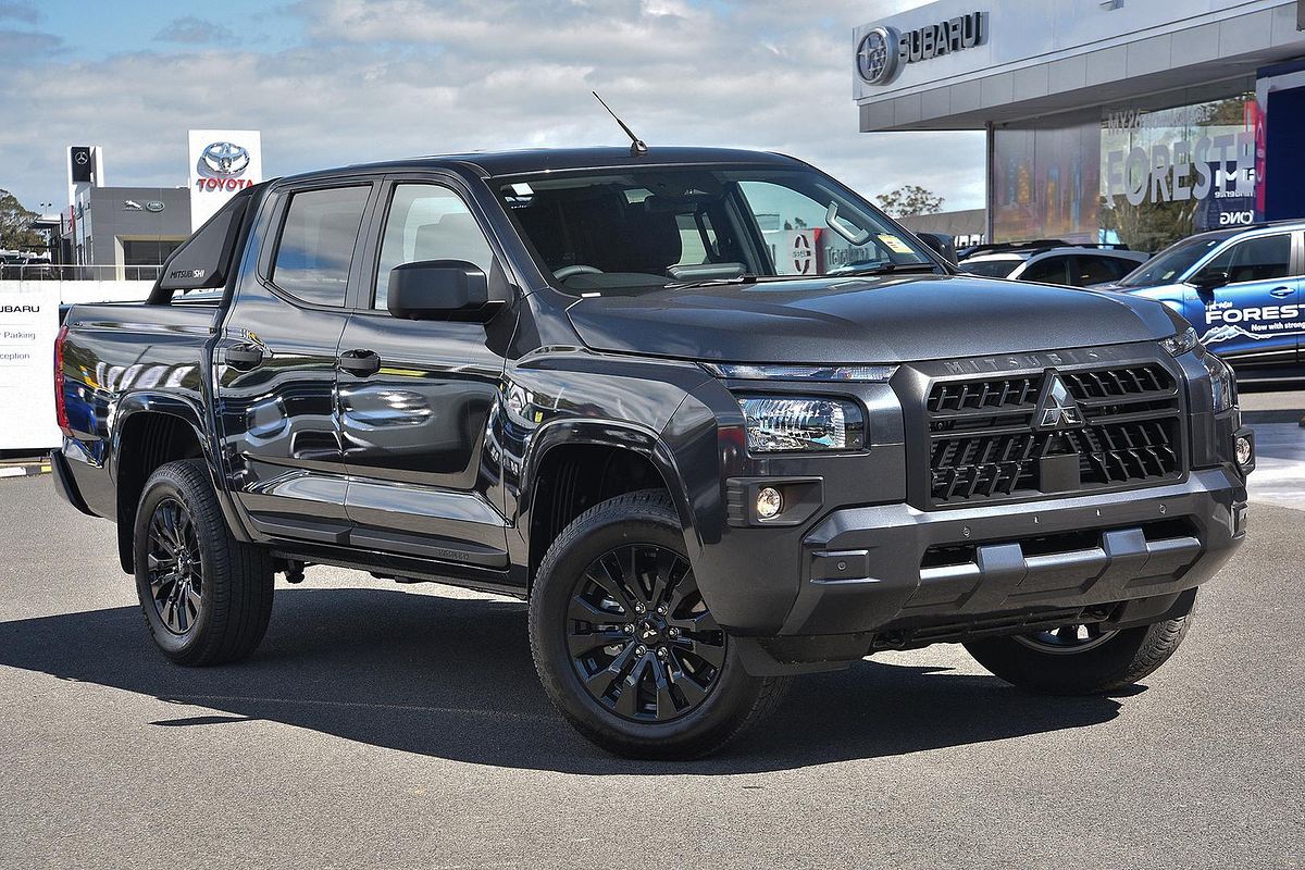 2025 Mitsubishi Triton GLX-R MV 4X4