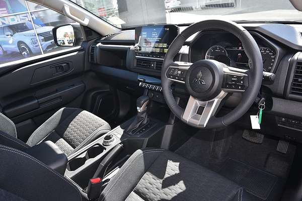 2025 Mitsubishi Triton GLX-R MV 4X4