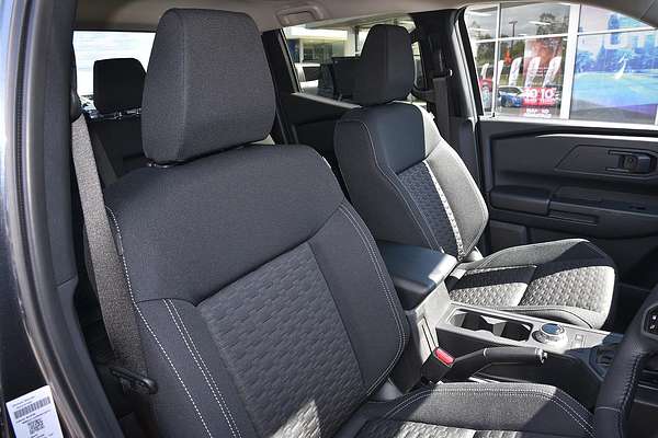 2025 Mitsubishi Triton GLX-R MV 4X4