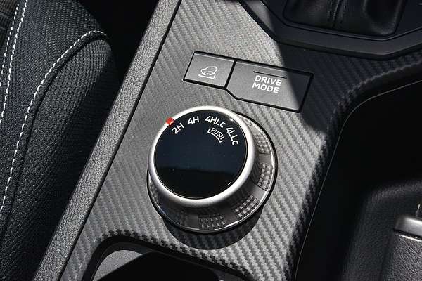 2025 Mitsubishi Triton GLX-R MV 4X4