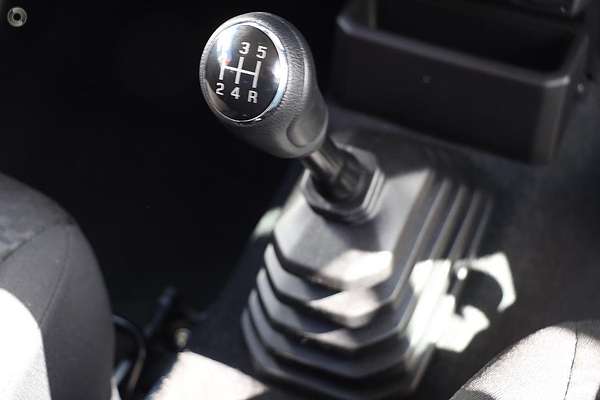 2025 Suzuki Jimny GLX GJ