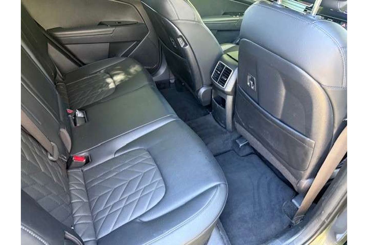 2022 Kia Sportage SX+ NQ5