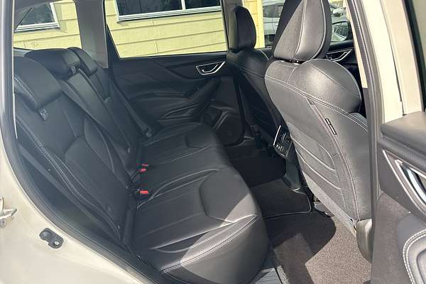 2019 Subaru Forester 2.5i-S S5