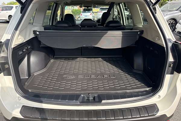 2019 Subaru Forester 2.5i-S S5