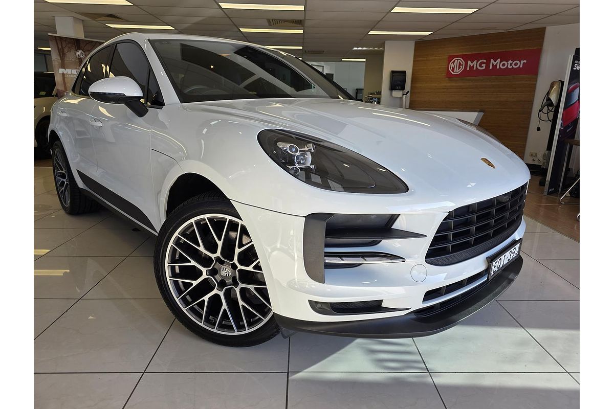 2021 Porsche Macan 95B