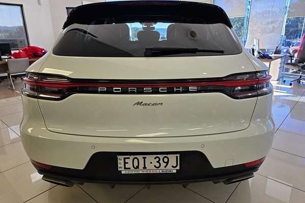 2021 Porsche Macan 95B