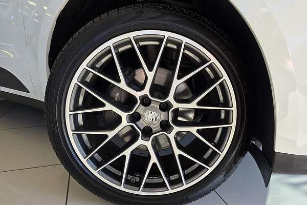 2021 Porsche Macan 95B