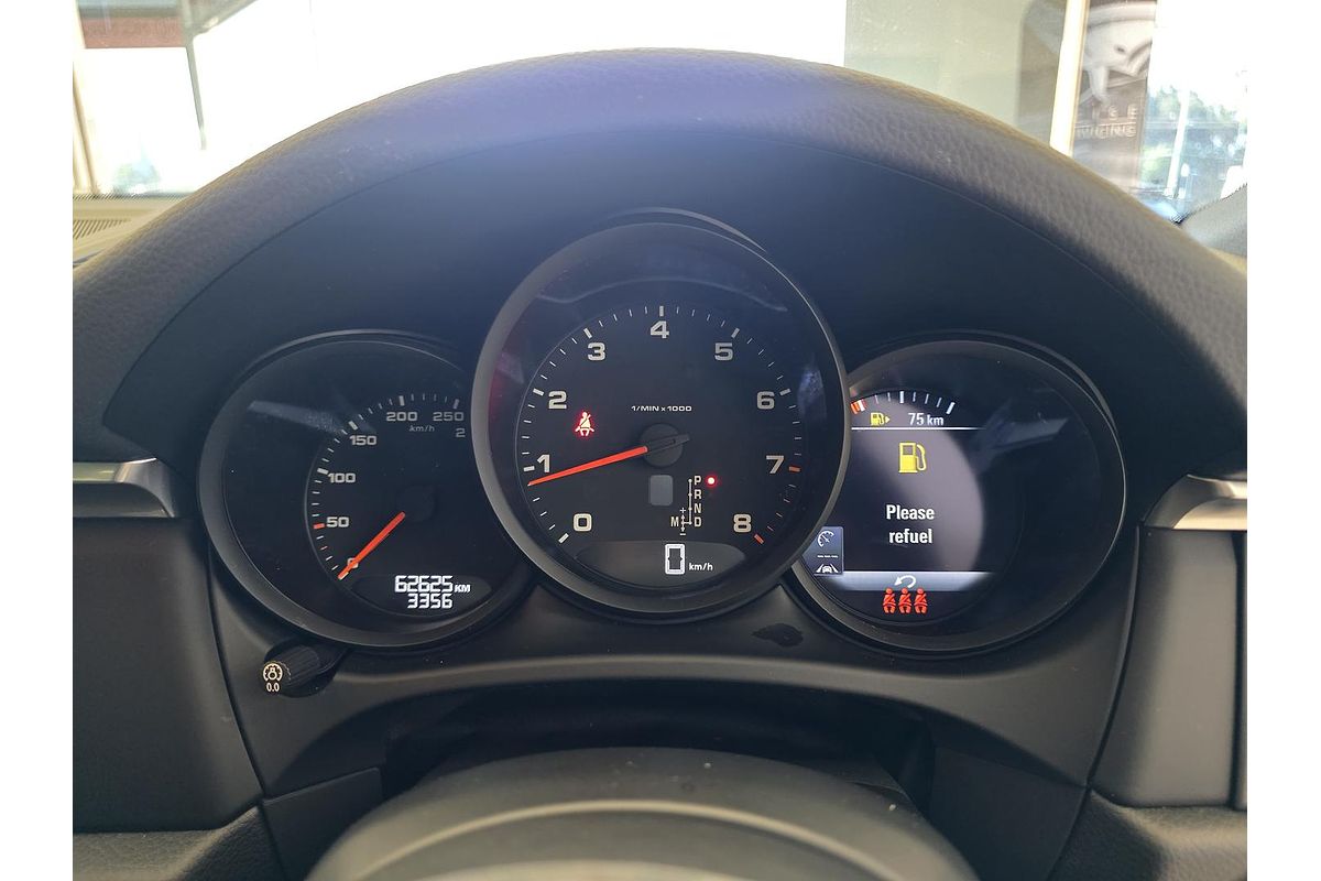 2021 Porsche Macan 95B