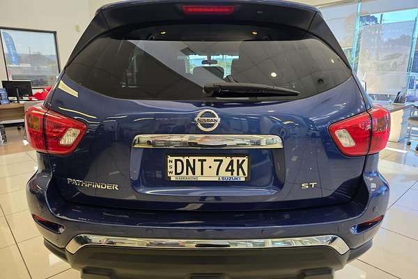 2016 Nissan Pathfinder ST R52 Series II