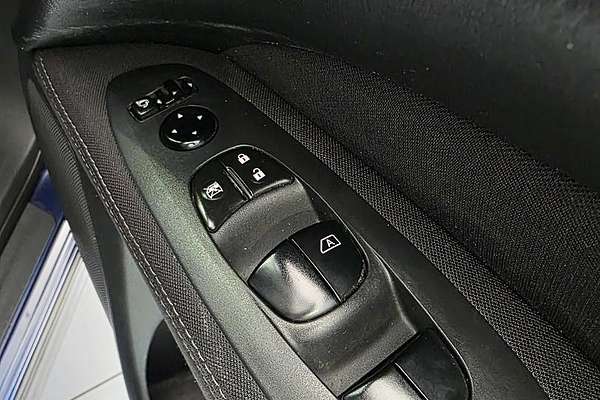 2016 Nissan Pathfinder ST R52 Series II