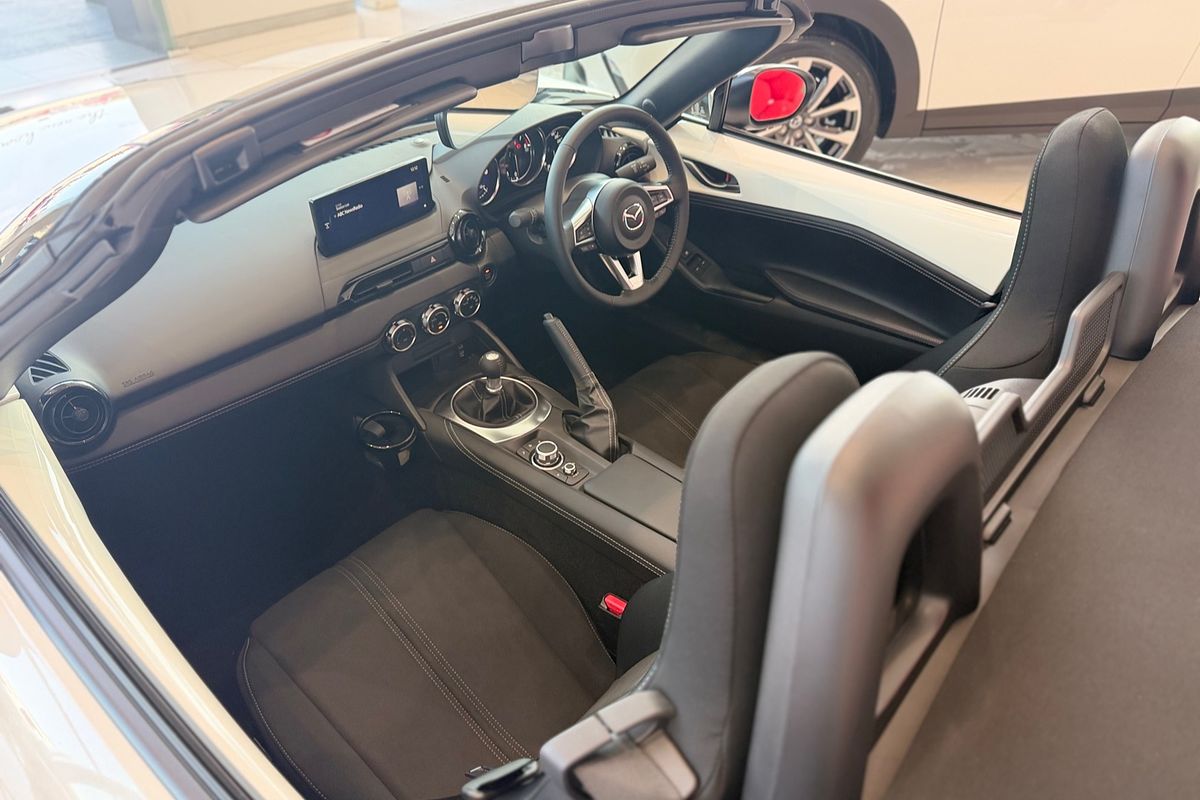 2025 Mazda MX-5 G20 GT ND