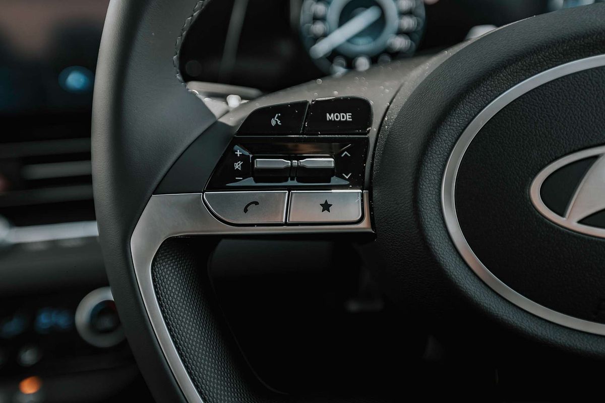 2025 Hyundai i30 Elite Hybrid CN7.V2