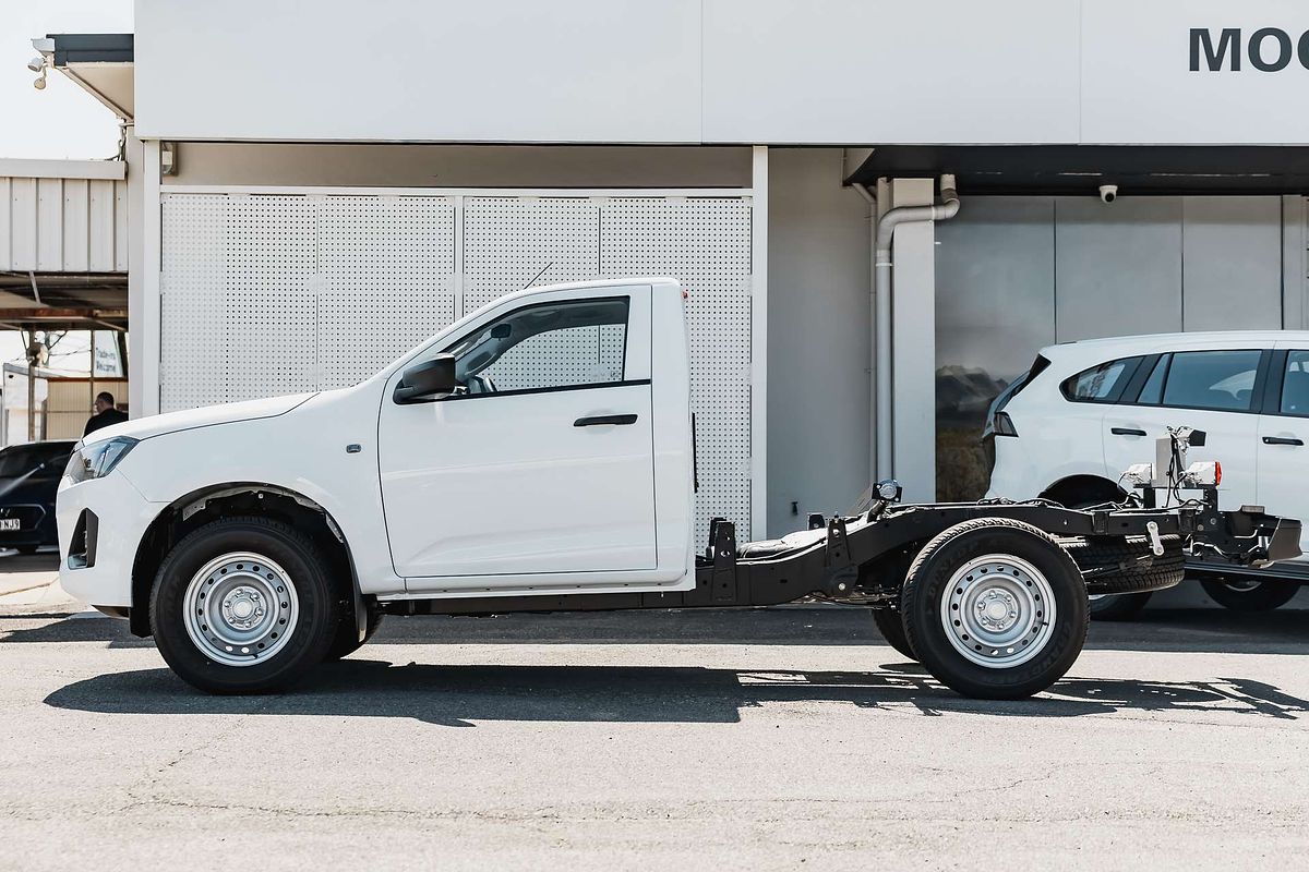 2025 Isuzu D-MAX SX High Ride  Rear Wheel Drive