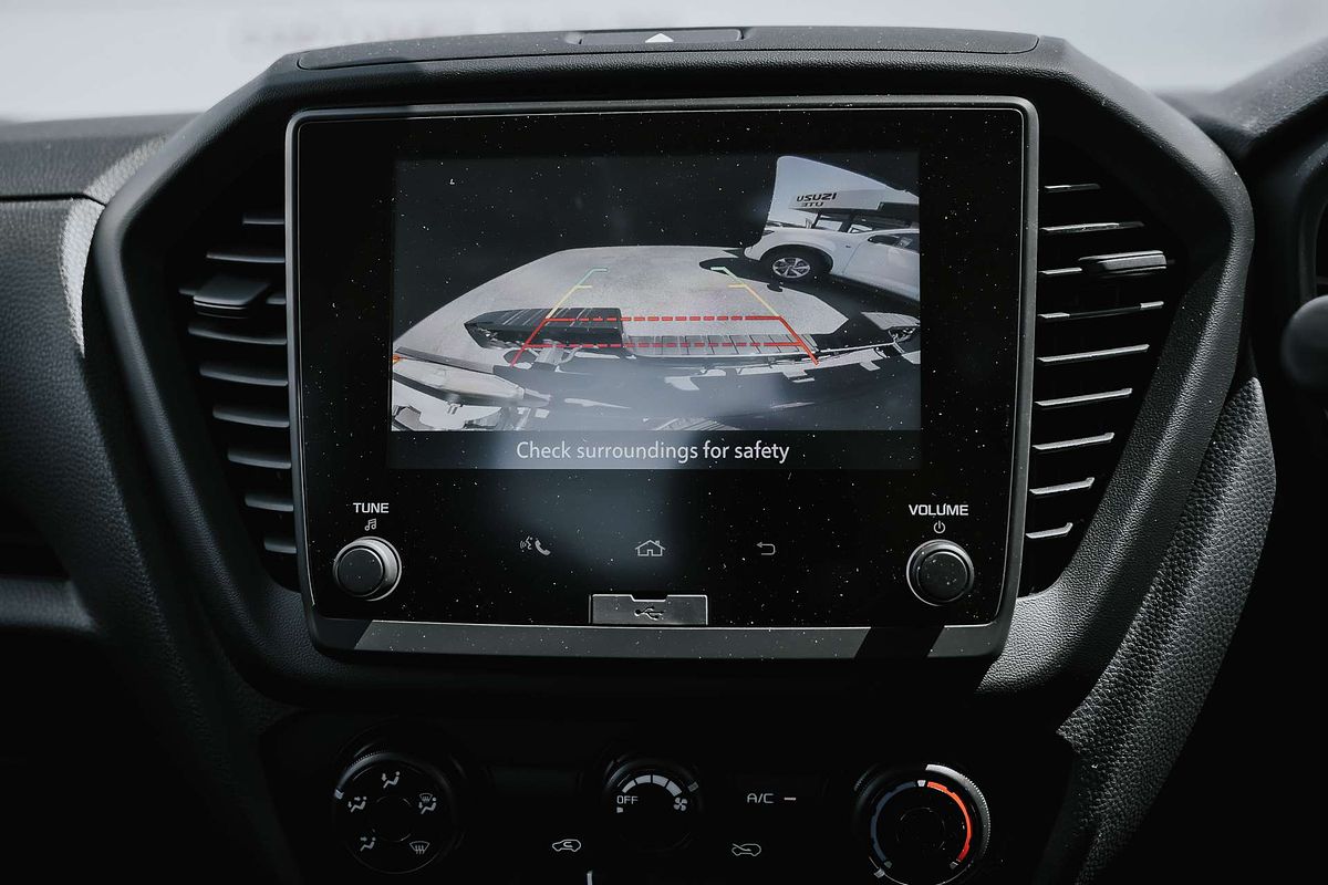 2025 Isuzu D-MAX SX High Ride  Rear Wheel Drive