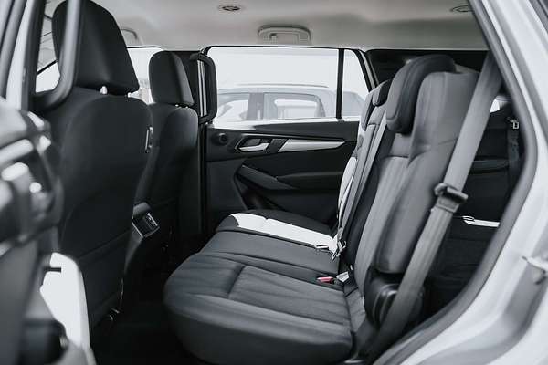 2025 Isuzu MU-X LS-M