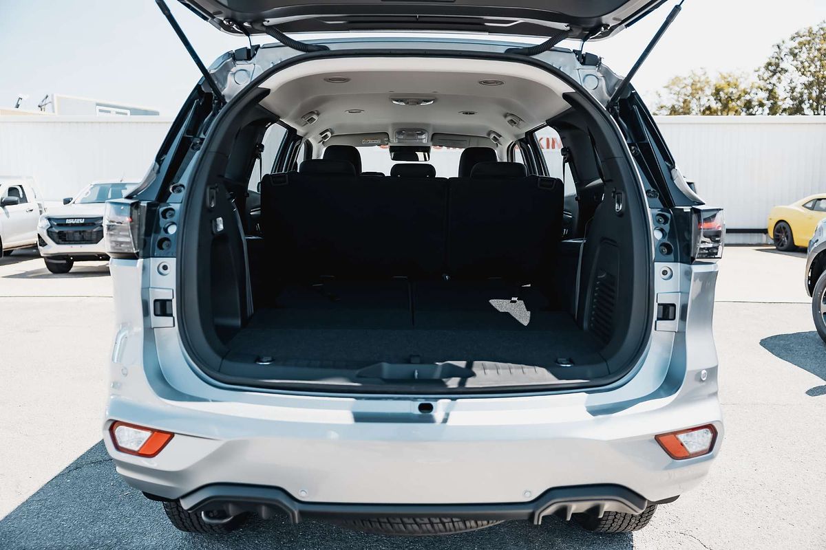 2025 Isuzu MU-X LS-M