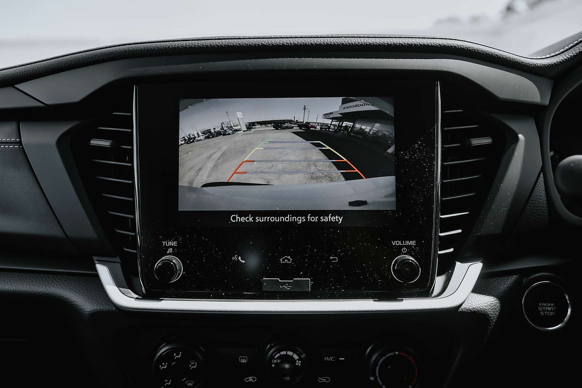 2025 Isuzu MU-X LS-M