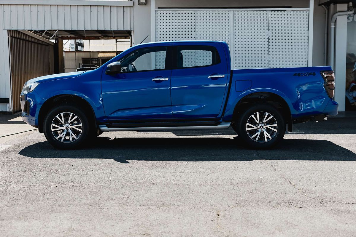 2025 Isuzu D-MAX LS-U  4X4