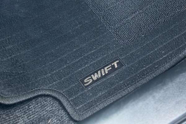 2015 Suzuki Swift GL FZ