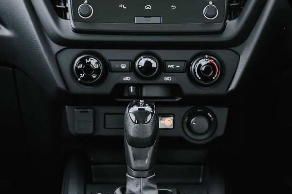 2025 Isuzu D-MAX SX 4X4