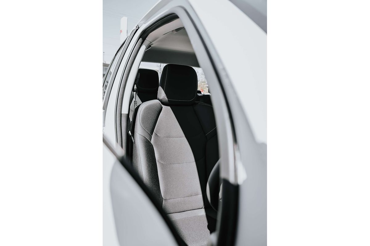 2025 Isuzu D-MAX SX 4X4