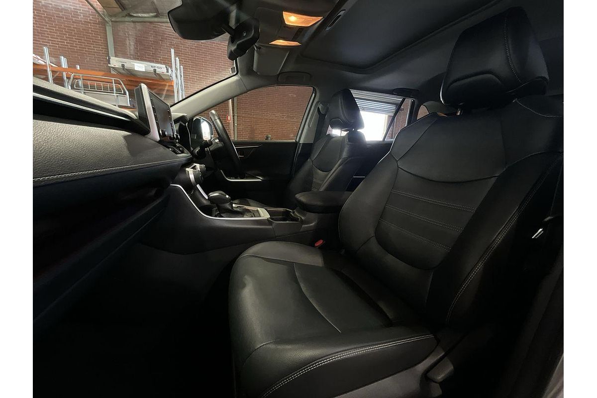 2020 Toyota RAV4 Cruiser AXAH54R