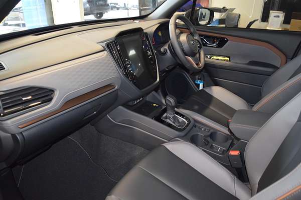 2025 Subaru Forester Hybrid Sport S6