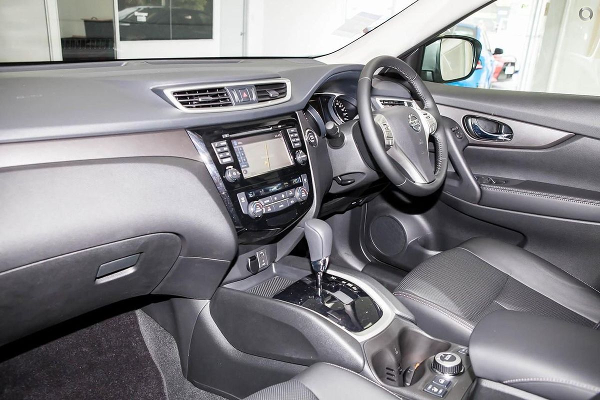 2014 Nissan X-TRAIL ST-L T32