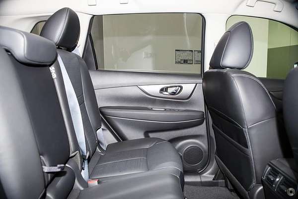 2014 Nissan X-TRAIL ST-L T32