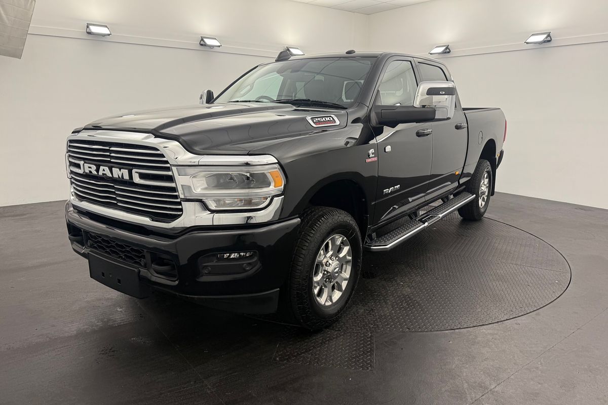 2024 RAM 2500 Laramie DJ 4X4