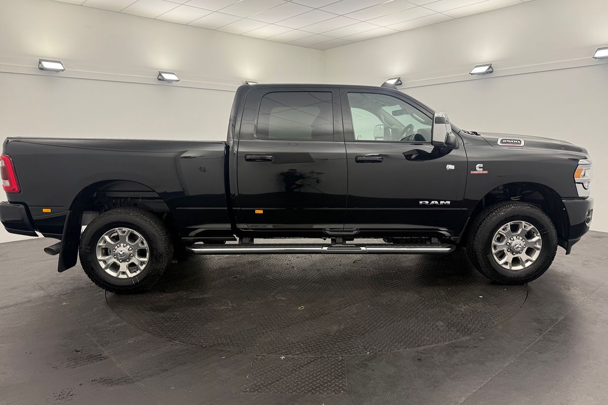 2024 RAM 2500 Laramie DJ 4X4