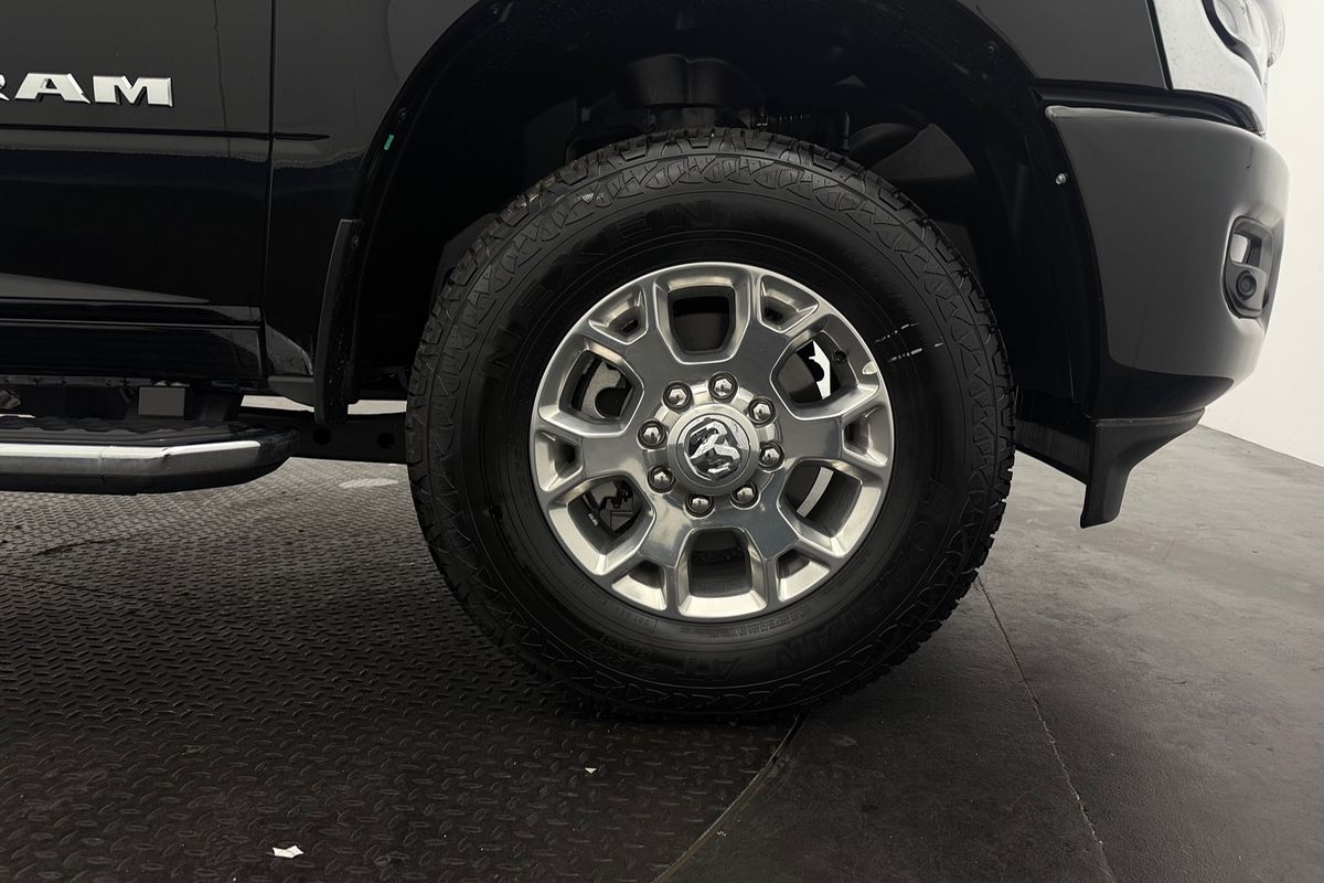 2024 RAM 2500 Laramie DJ 4X4