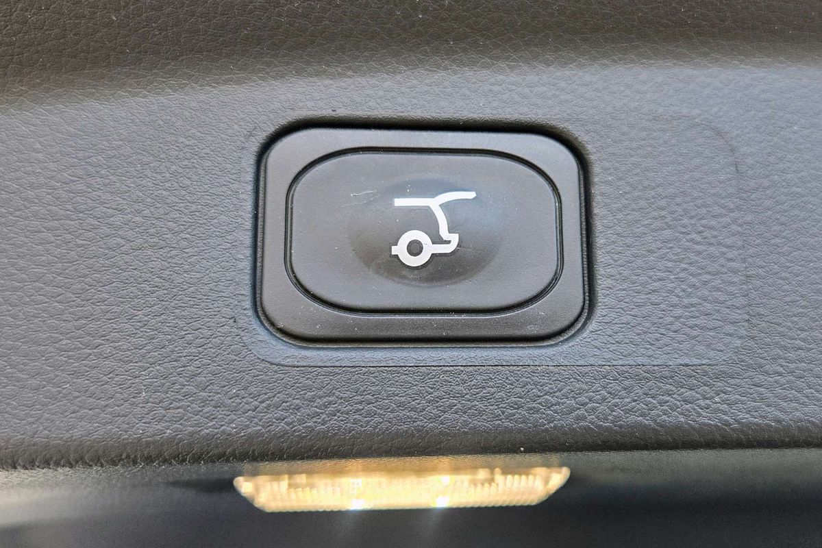 2025 Ford Everest Sport 2.0L