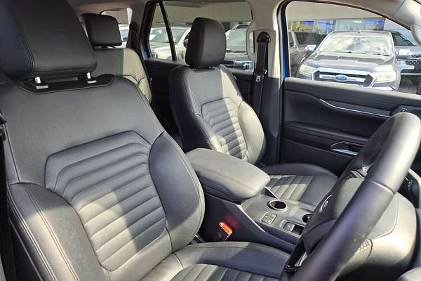 2025 Ford Everest Sport 2.0L