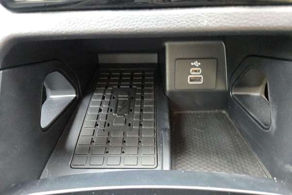 2025 Ford Everest Sport 2.0L