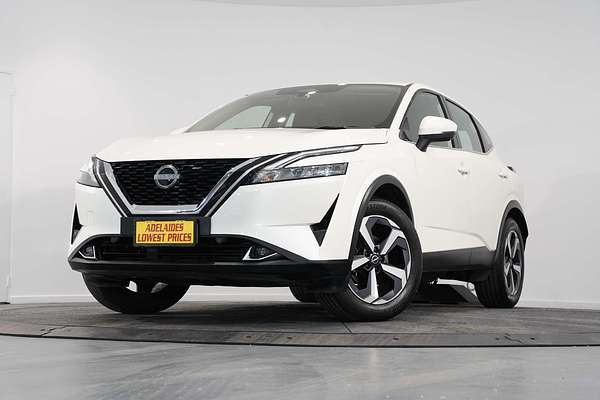 2023 Nissan QASHQAI ST+ J12