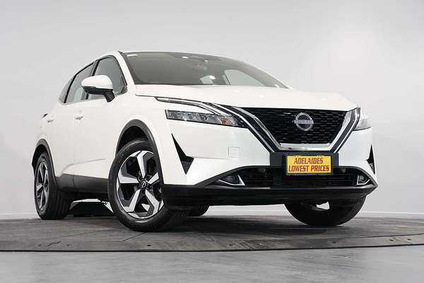 2023 Nissan QASHQAI ST+ J12