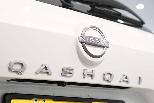 2023 Nissan QASHQAI ST+ J12