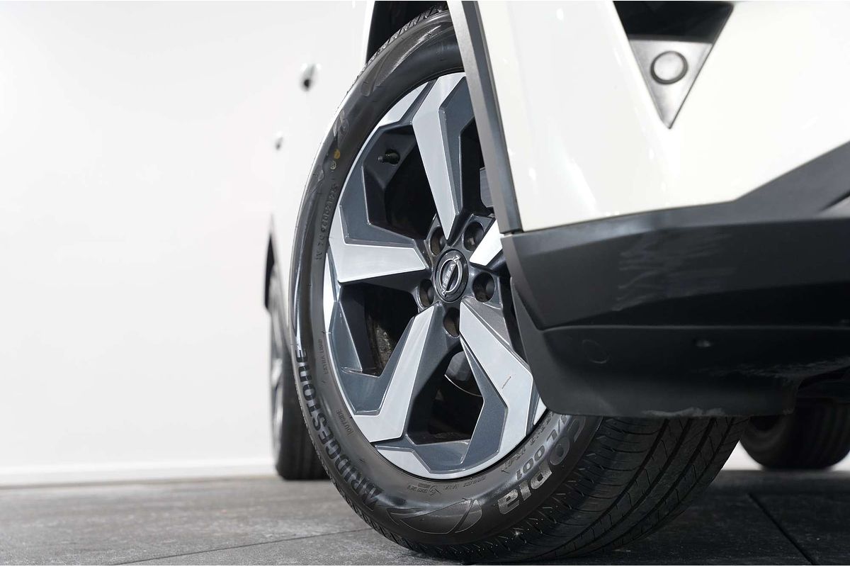 2023 Nissan QASHQAI ST+ J12
