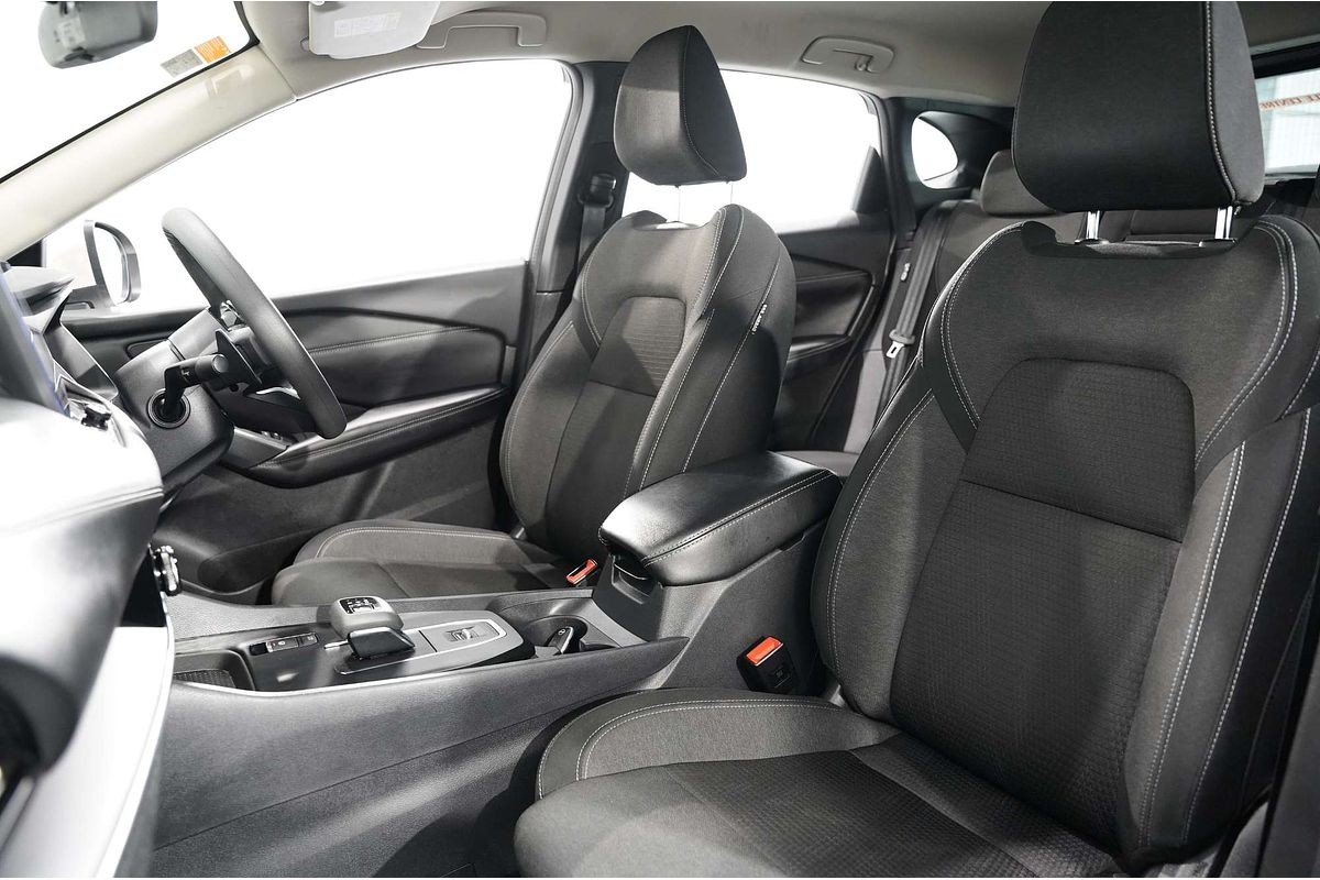 2023 Nissan QASHQAI ST+ J12