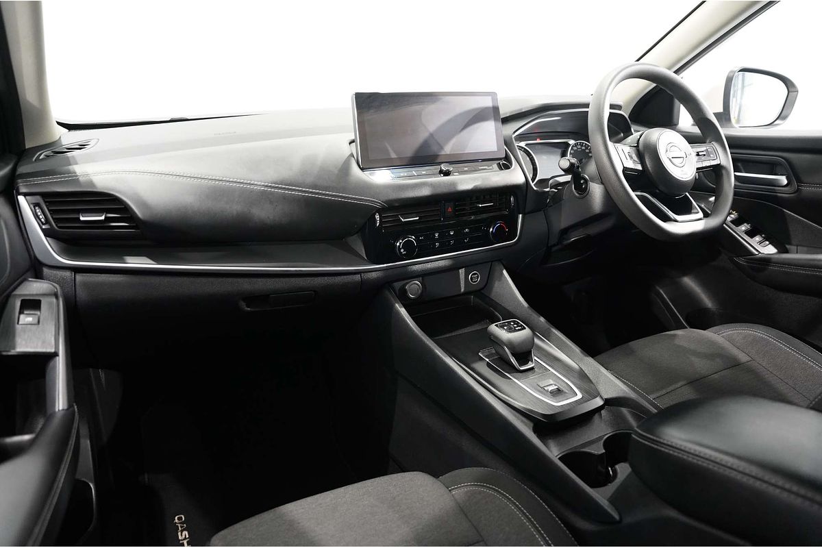 2023 Nissan QASHQAI ST+ J12