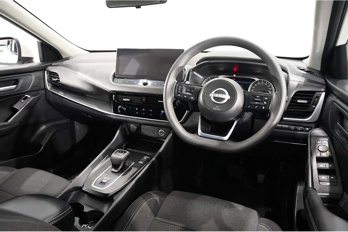 2023 Nissan QASHQAI ST+ J12