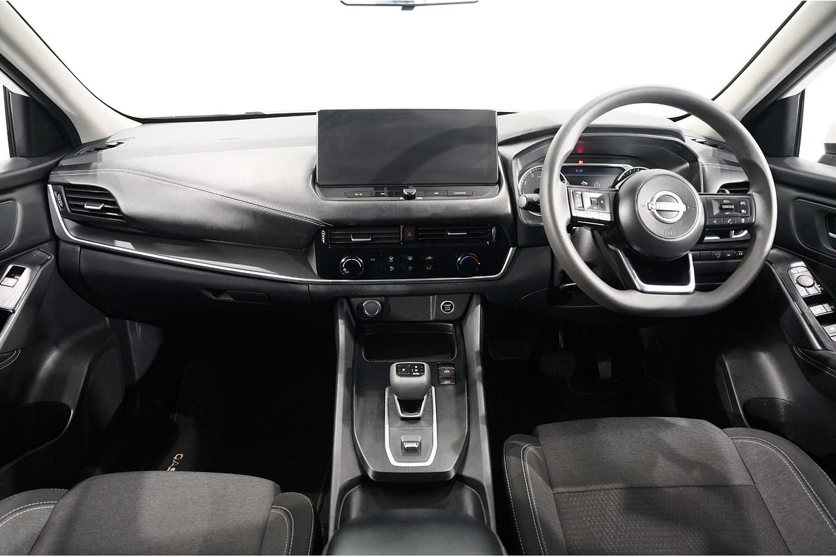2023 Nissan QASHQAI ST+ J12